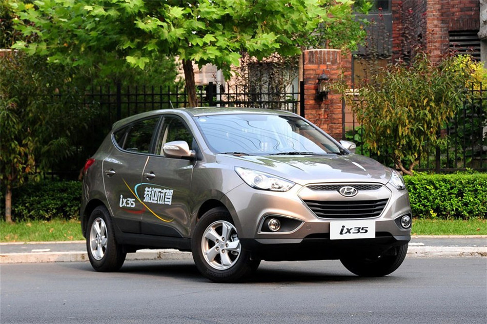 2012款北京现代ix35 2.0GL自动两驱新锐版