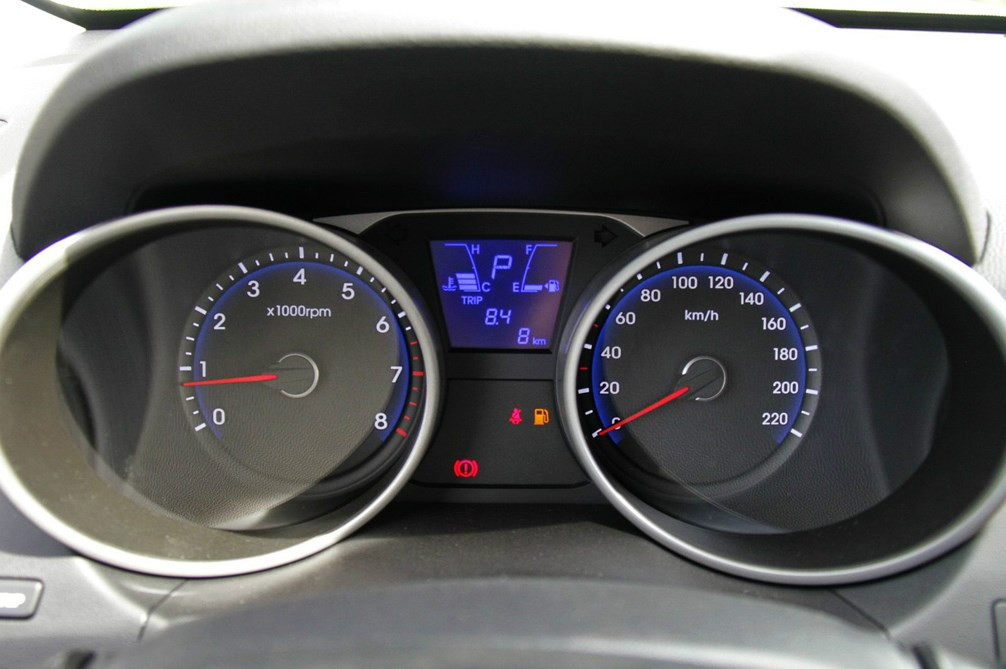 2013款北京现代ix35 2.0GLS车型