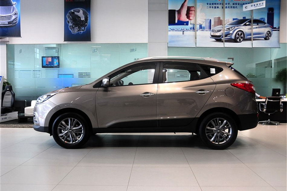 2013款北京现代ix35 2.0GLS自动两驱智能版 国V