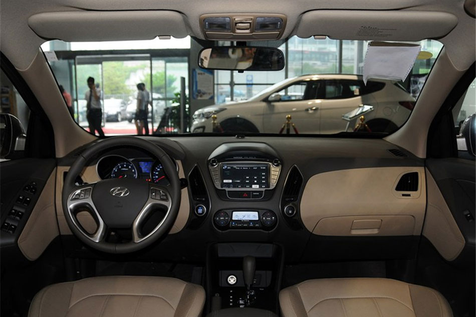 2013款北京现代ix35 2.0GLS自动两驱智能版 国V