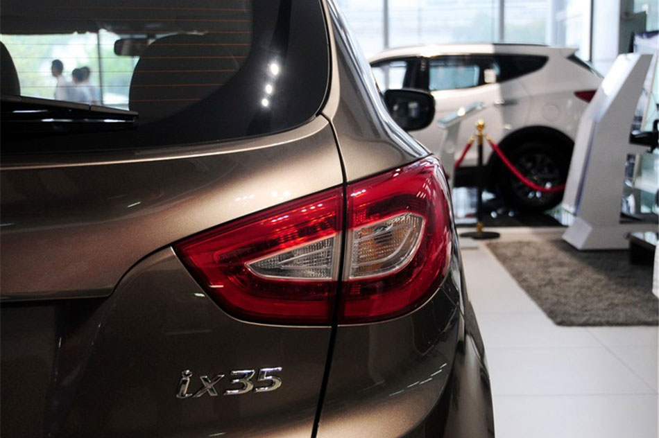 2013款北京现代ix35 2.0GLS自动两驱智能版 国V