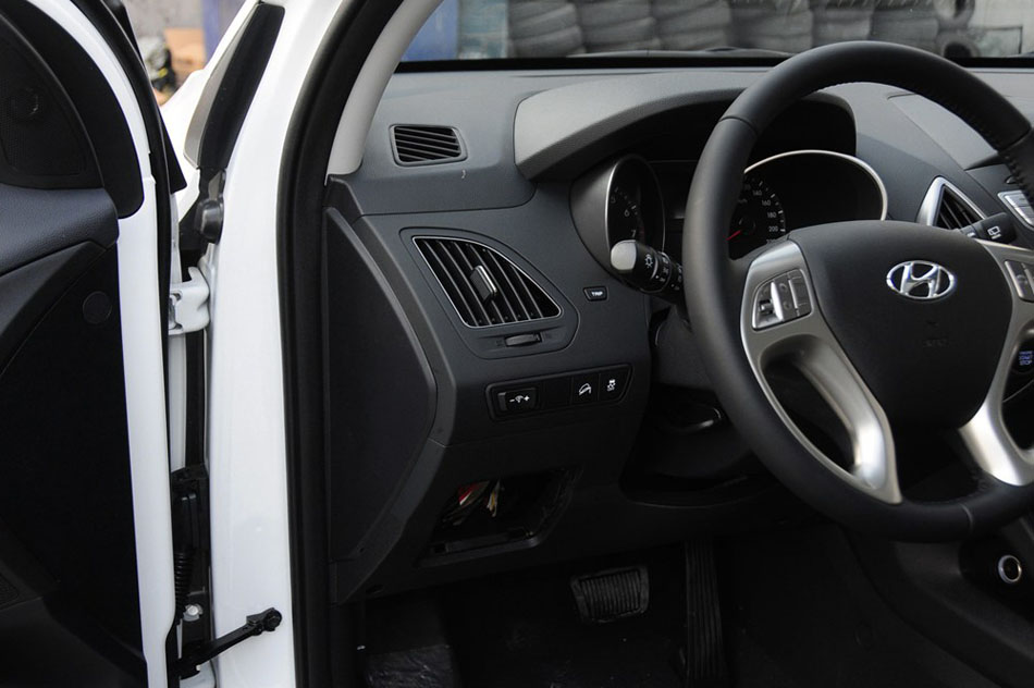 2015款 2.0L 自动两驱智能型 国V 内饰