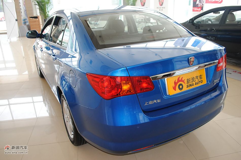 车辆外观及细节