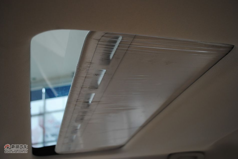 2010款荣威350 1.5L自动讯豪版