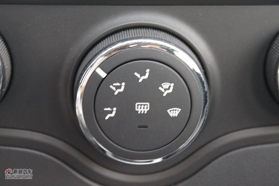 内饰部分及细节