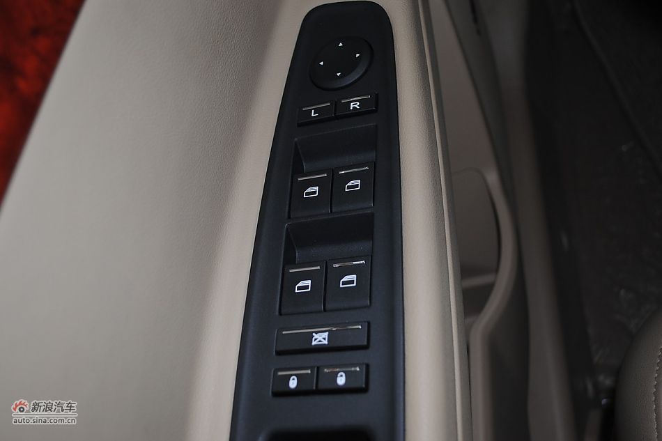 内饰部分及细节