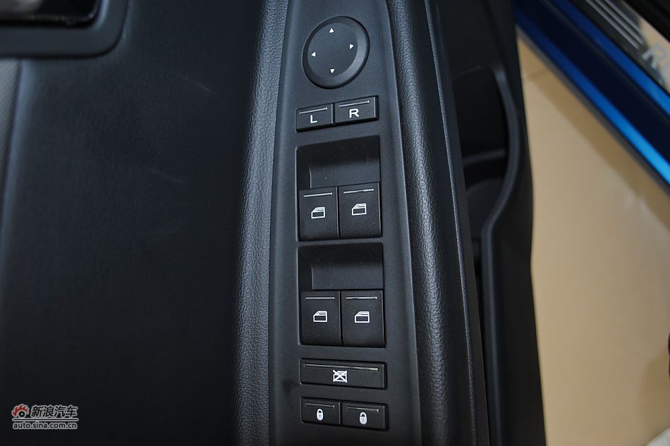 内饰部分及细节