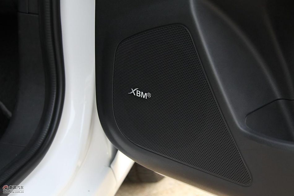 新浪汽车深圳试驾荣威350-内饰