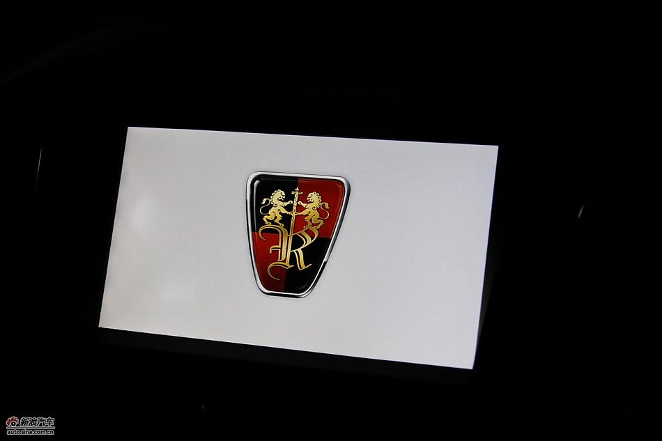 新浪汽车深圳试驾荣威350-内饰