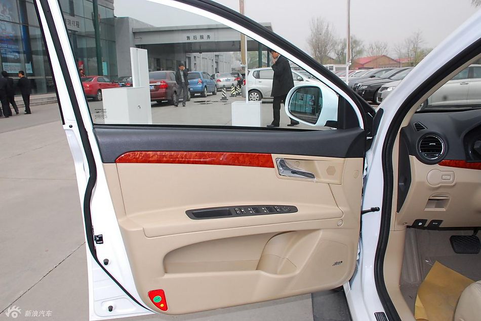 荣威350北京到店内饰实拍