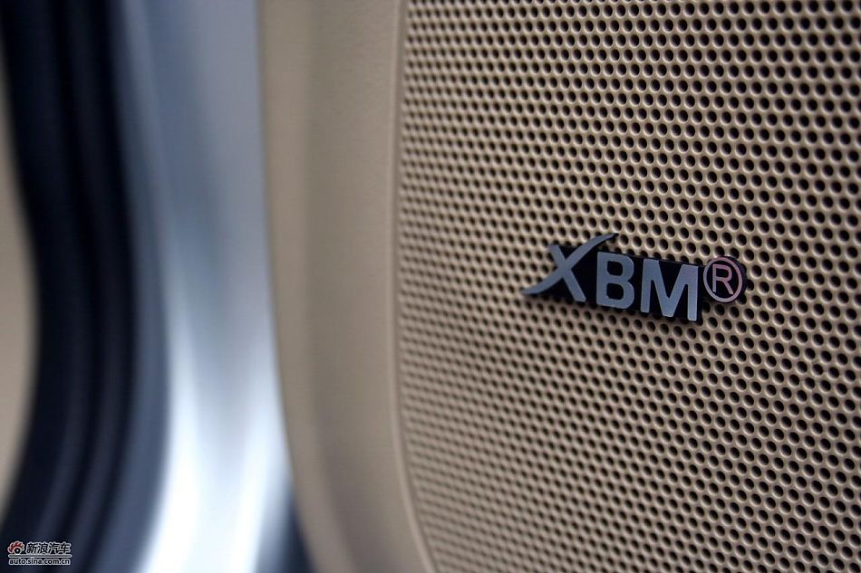 上海汽车荣威350内饰实拍