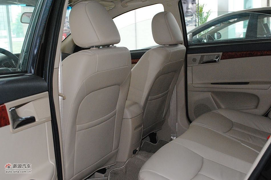 2010款荣威350 1.5L自动讯豪版