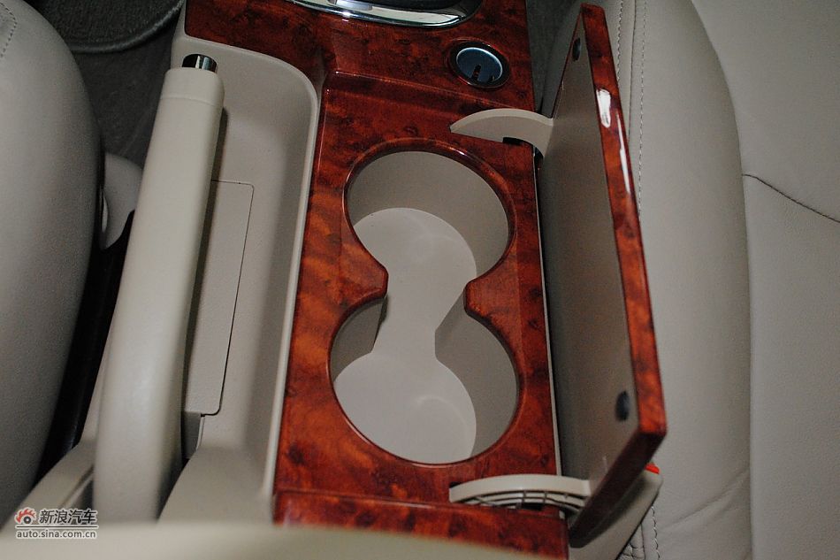 内饰部分及细节