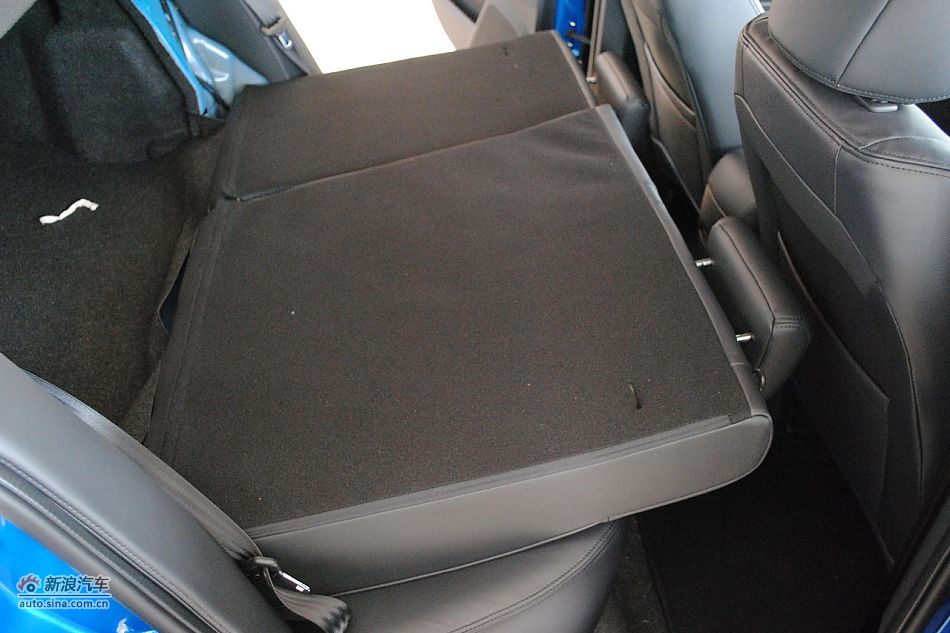 发动机、底盘悬挂及后备箱