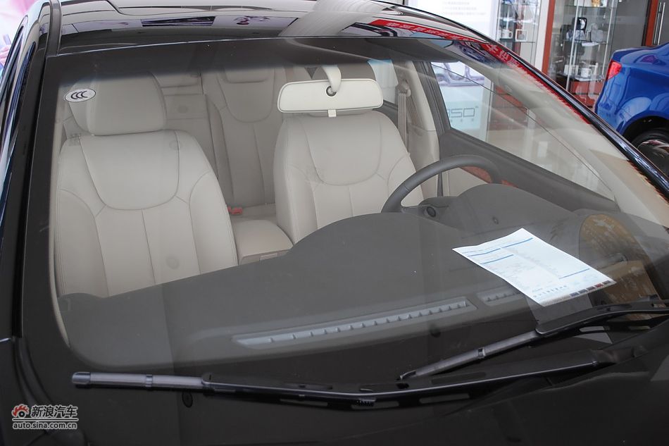 2010款荣威350 1.5L自动讯豪版