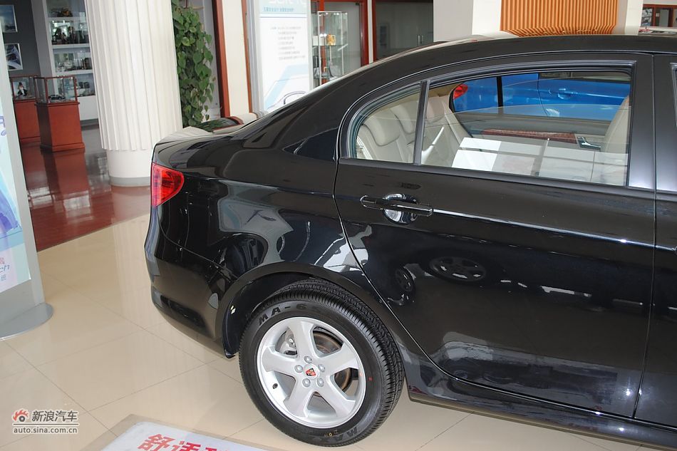 2010款荣威350 1.5L自动讯豪版