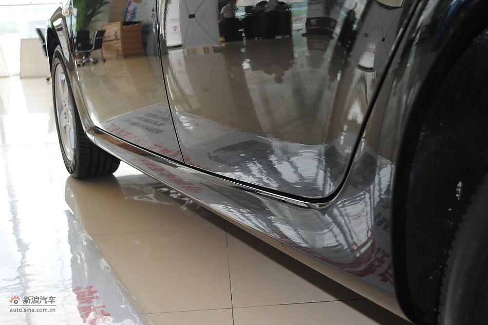 2010款荣威350 1.5L自动讯豪版