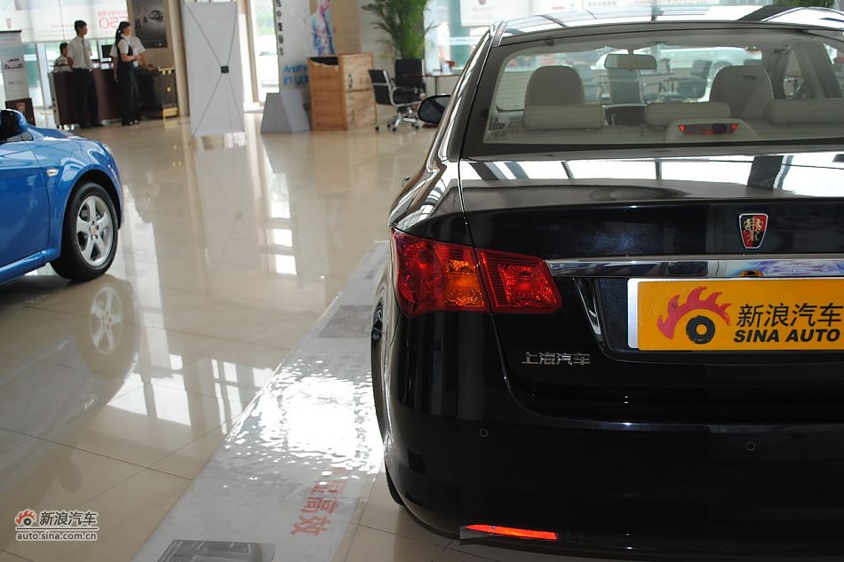 2010款荣威350 1.5L自动讯豪版