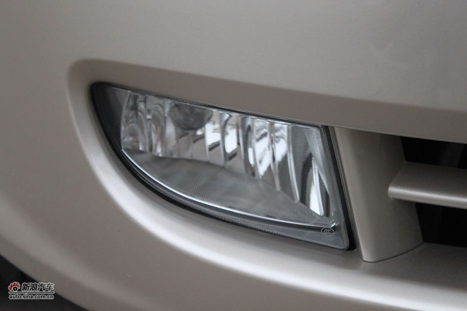 车辆外观及细节