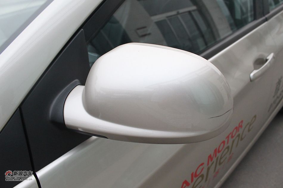 车辆外观及细节