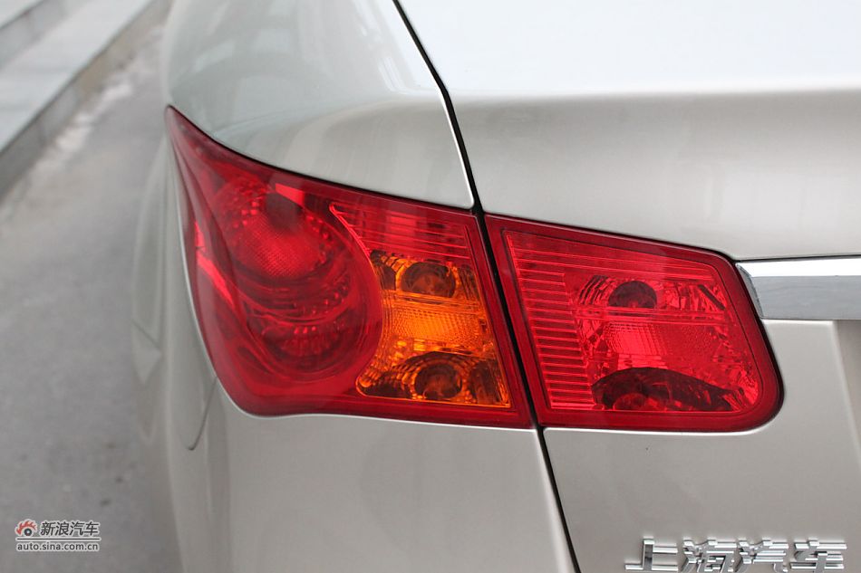 车辆外观及细节