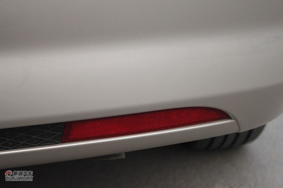 车辆外观及细节