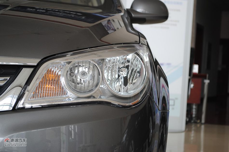 车辆外观及细节