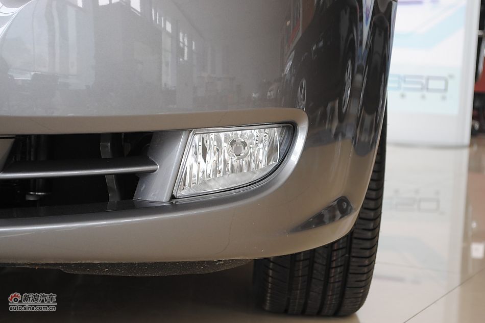 车辆外观及细节