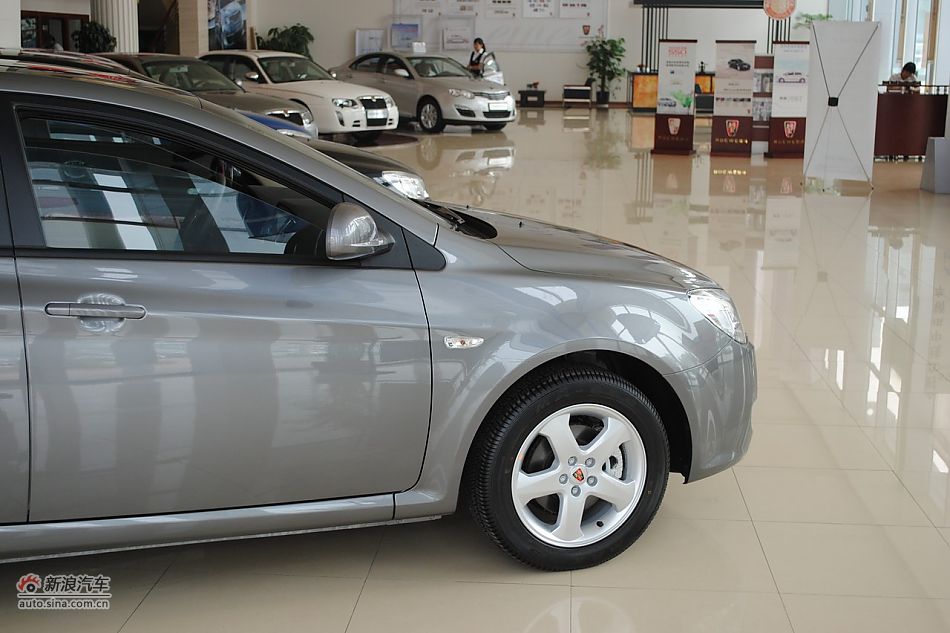 车辆外观及细节