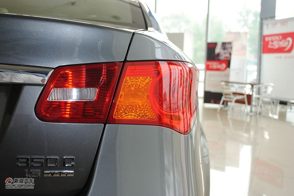 车辆外观及细节