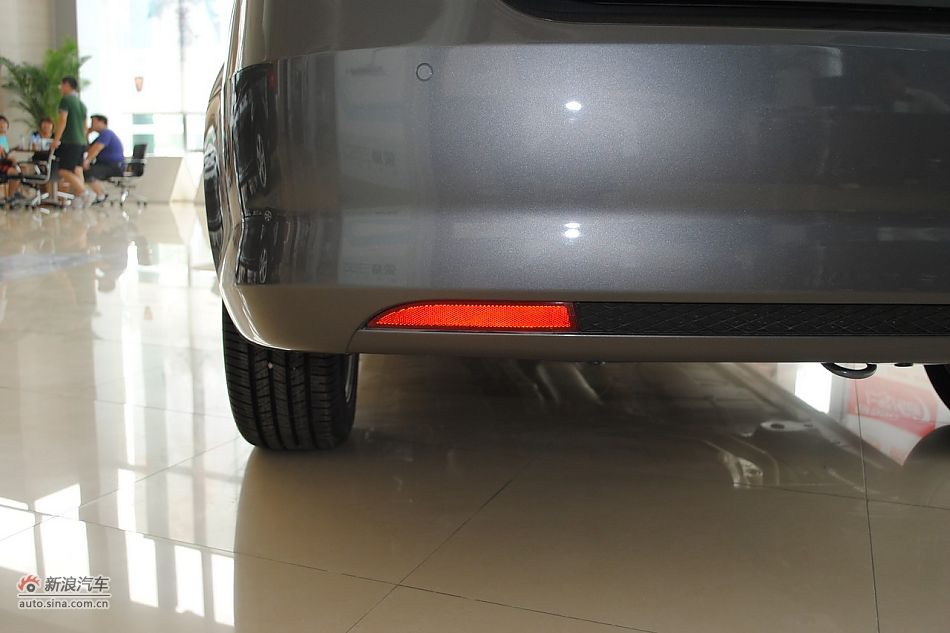 车辆外观及细节