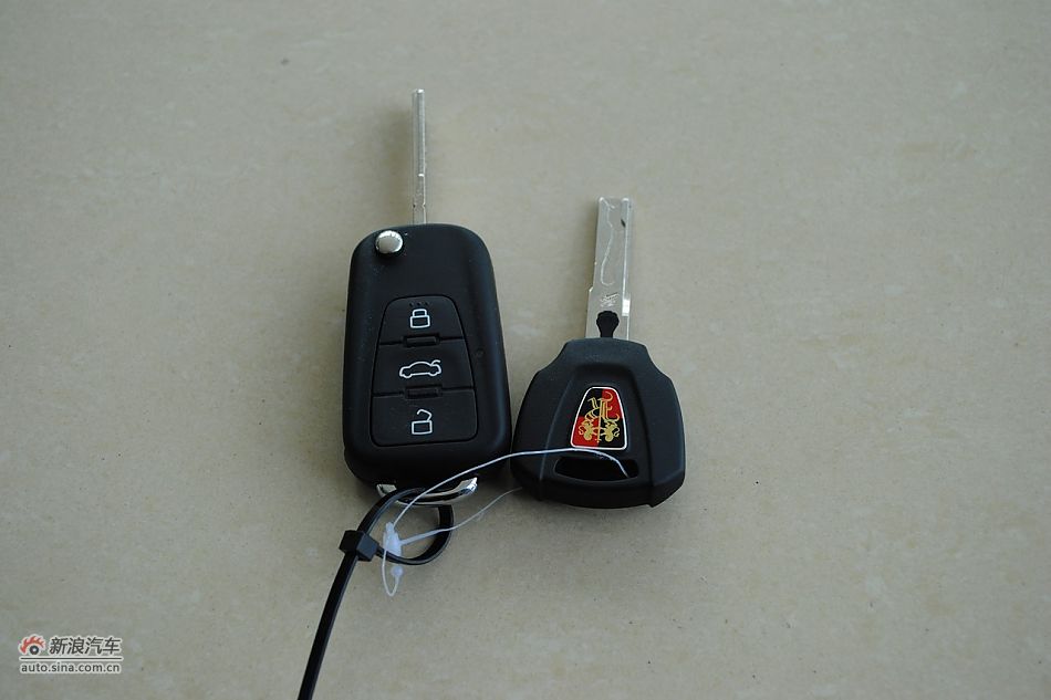 发动机、底盘悬挂及后备箱