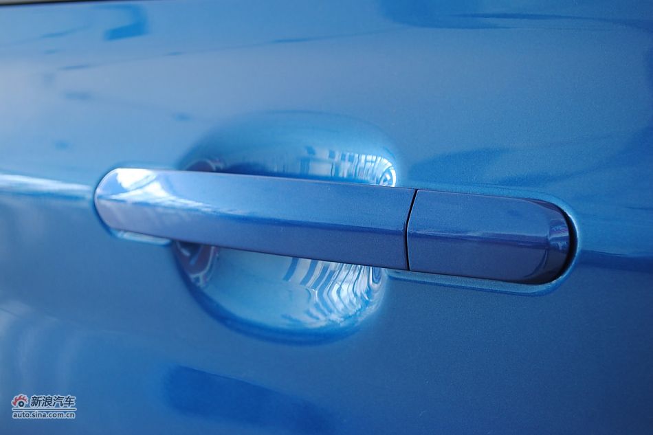 车辆外观及细节