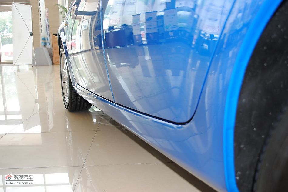 车辆外观及细节