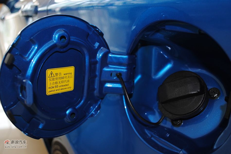 车辆外观及细节