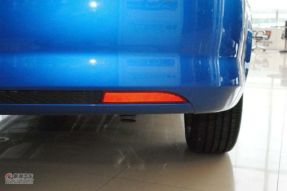 车辆外观及细节