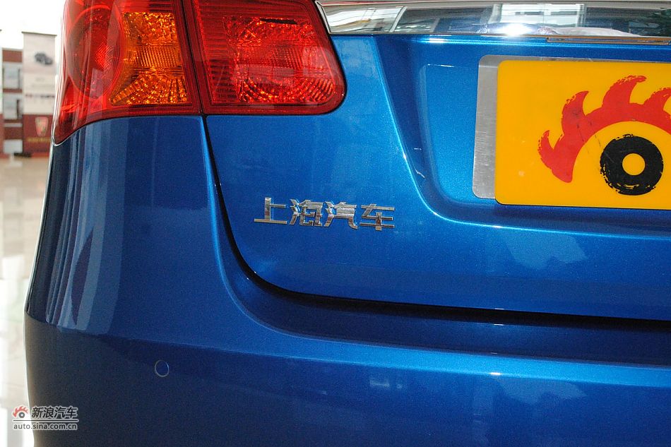 车辆外观及细节