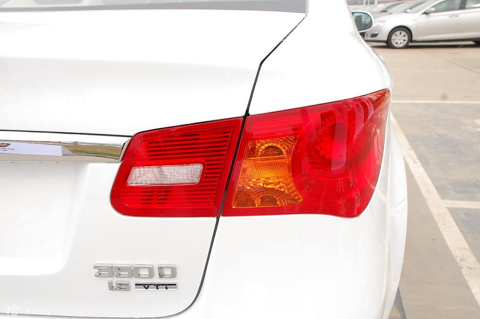 荣威350北京到店外观实拍