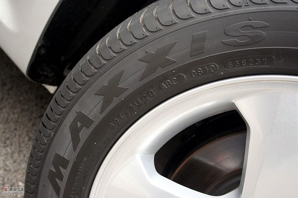 上海汽车荣威350外观实拍