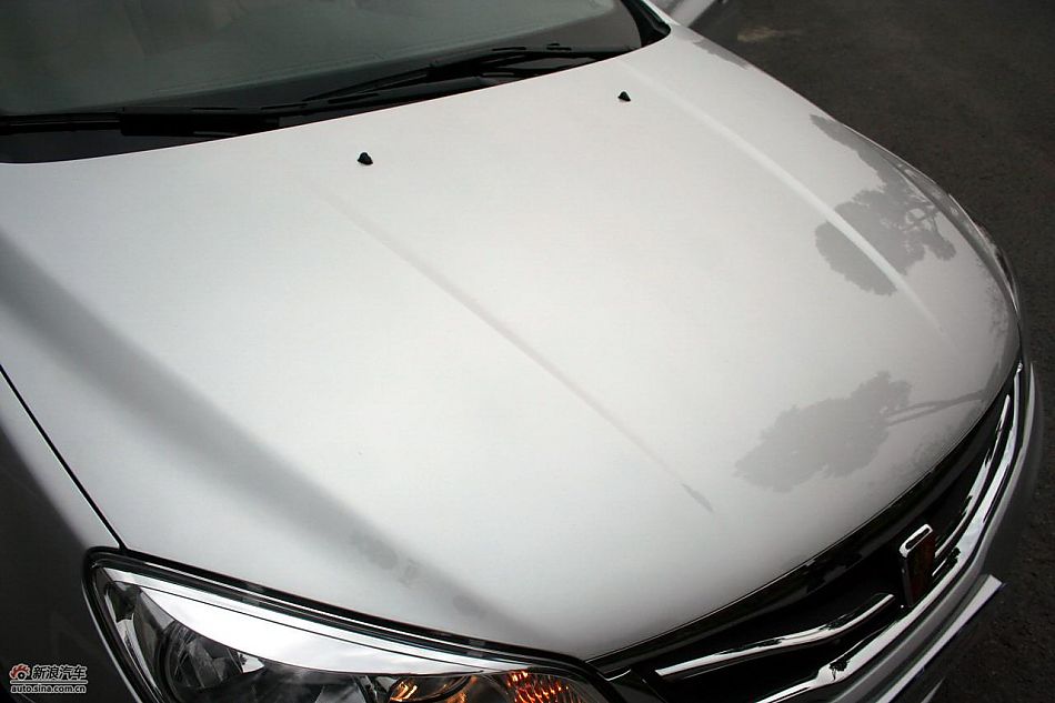 上海汽车荣威350外观实拍