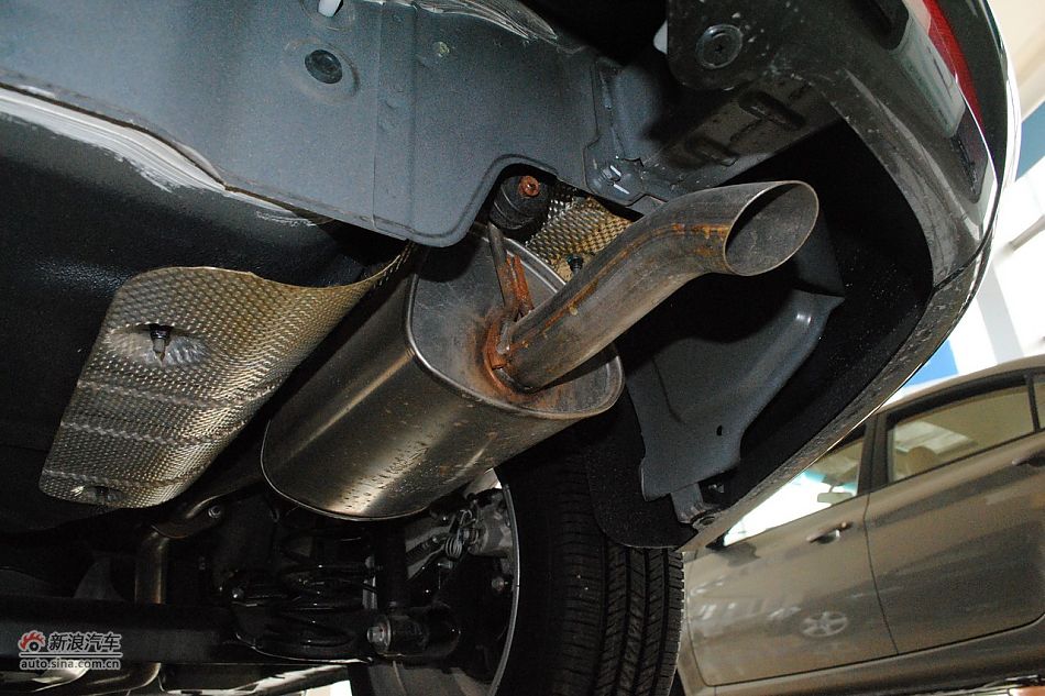 2010款荣威350 1.5L自动讯豪版