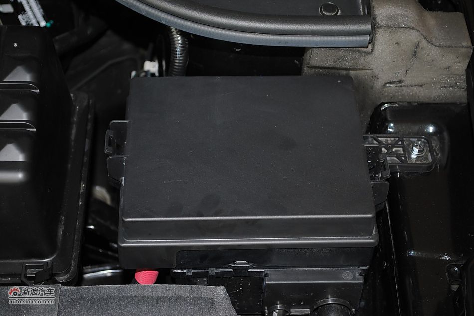 2010款荣威350 1.5L自动讯豪版