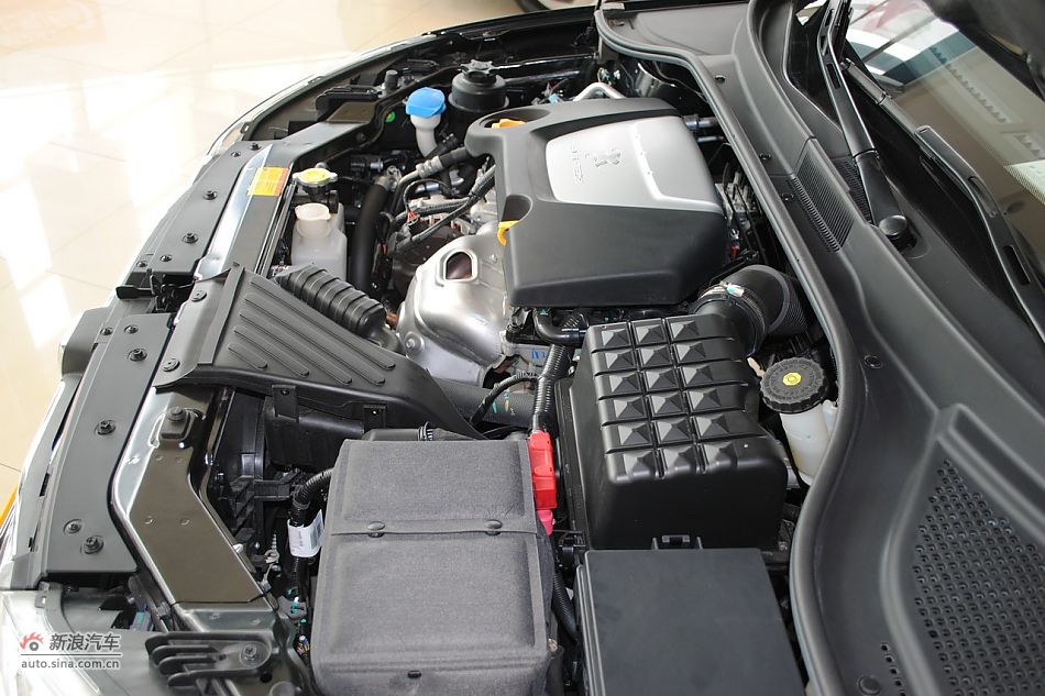 2010款荣威350 1.5L自动讯豪版