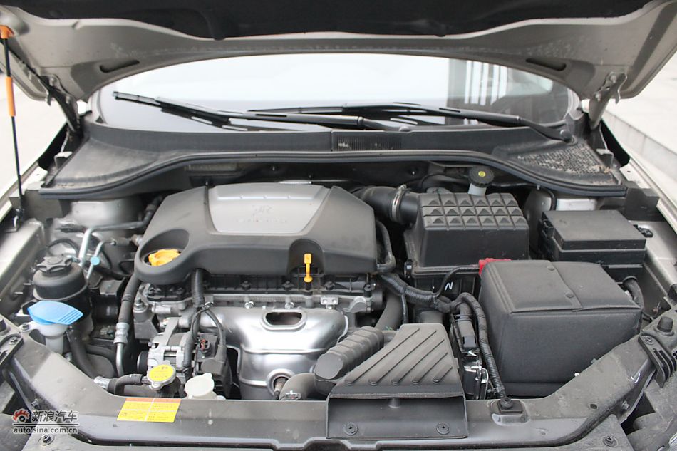 发动机、底盘悬挂及后备箱