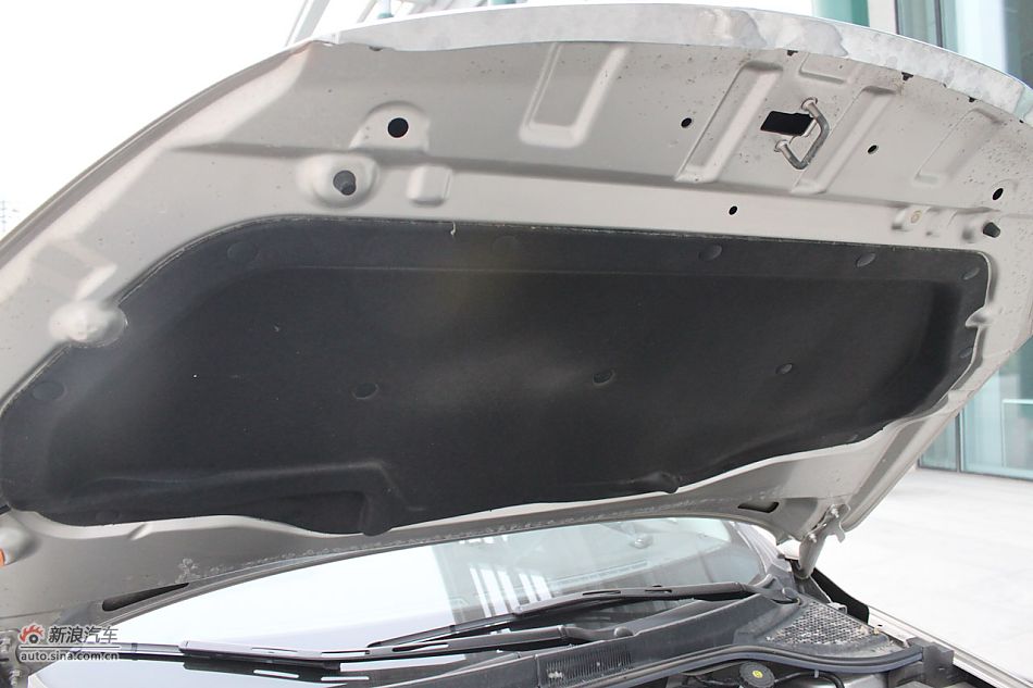 发动机、底盘悬挂及后备箱