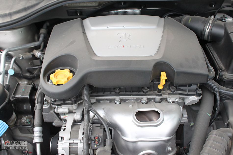 发动机、底盘悬挂及后备箱