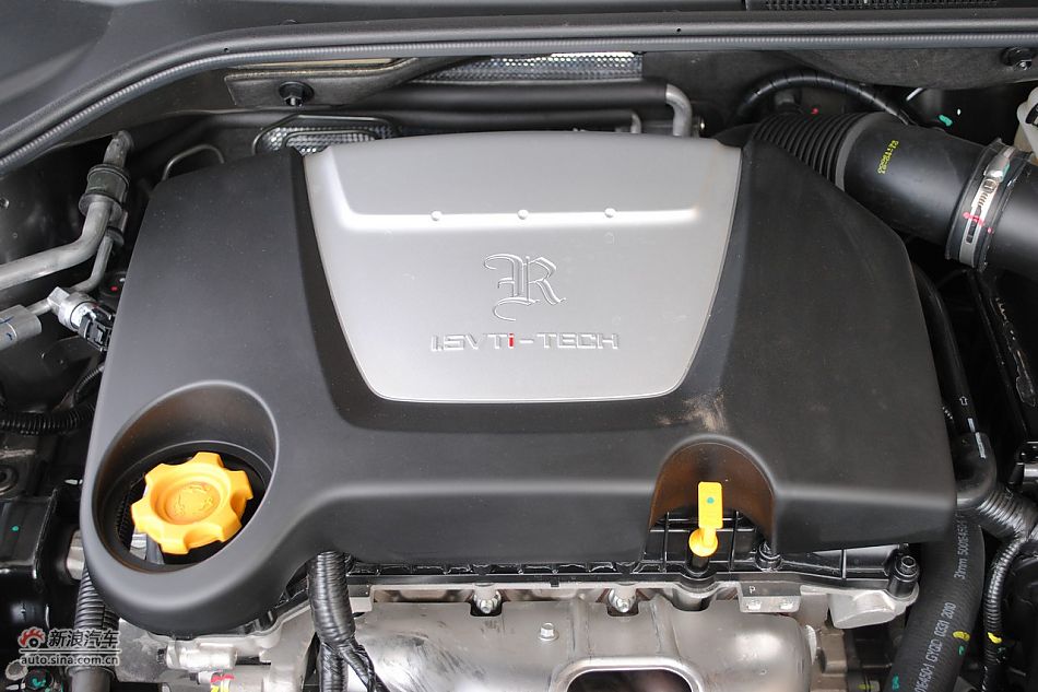 发动机、底盘悬挂及后备箱