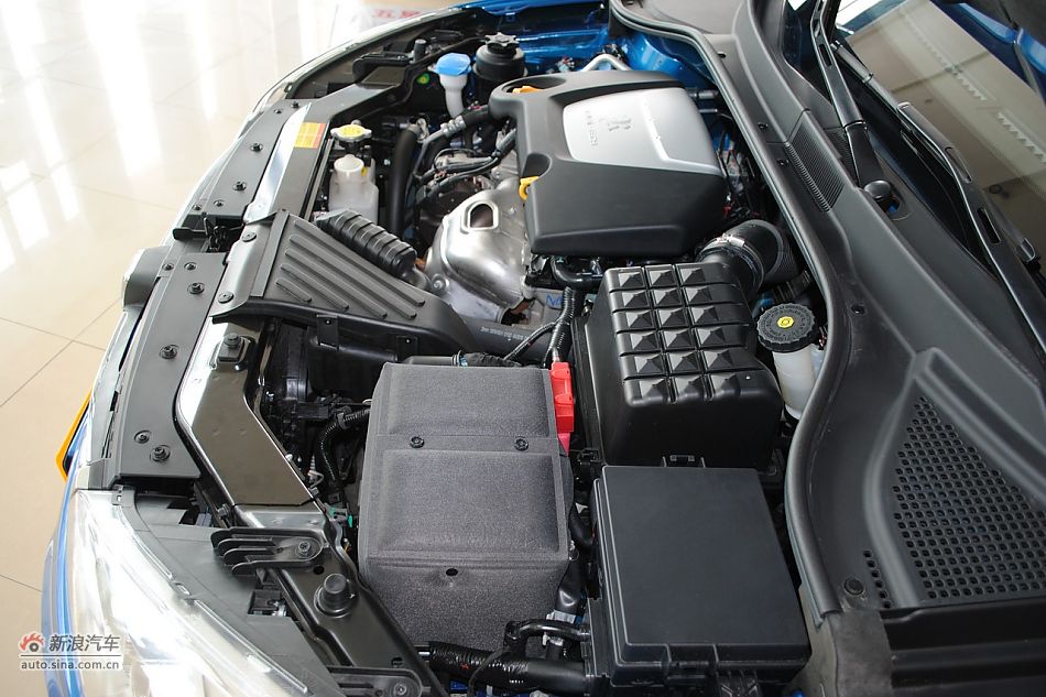 发动机、底盘悬挂及后备箱