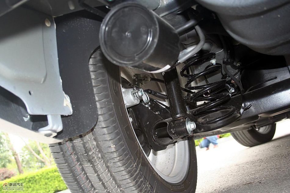 上海汽车荣威350实拍图