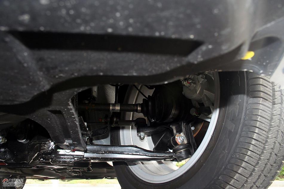 上海汽车荣威350实拍图